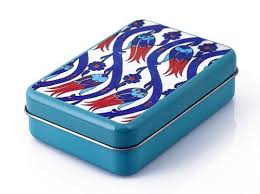 Turkish Olive Soap In Tin Box Made Of Pure Olive Oil By Using Traditional Methods Natural And Healthy For All Typ Pure Olive Oil Turkish Towels Pure Products