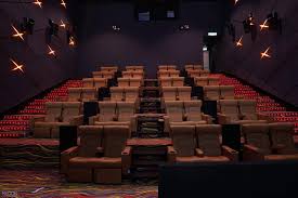 18 tahun ke atas kelayakan minima : Bundle Of Two 28 Off Gsc Cinemas 2d Movie Ticket Promo Code Klook Malaysia