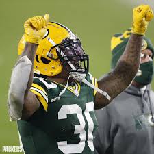 A cbs sports writer's projected 2020 packers depth chart has sternberger as the third string tight end behind lewis (starter) and deguara (backup). Zjeirh3t2ghg0m
