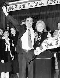 Explore quality news images, pictures from top photographers around the world. Alex Salmond The Man Determined To Shatter The Uk Daily Mail Online