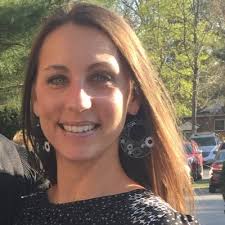 Kim Tackett's Instagram, Twitter & Facebook