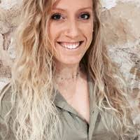 20+ "Janine Hess" profiles