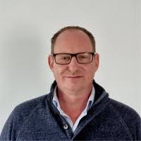 700+ "Raitt" profiles