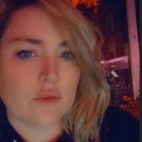 Jennifer Hertel's Instagram, Twitter & Facebook