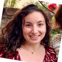 Caroline Olivo's Instagram, Twitter & Facebook