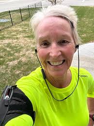 Bw and simps be like 🤣🤣🤣. I'm going run this 5k I'll get with you  bitters thats been tagging me all day. I know you don't have jobs 🤣😫🤫