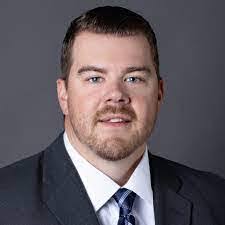 Wade Holden's Instagram, Twitter & Facebook