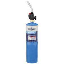 Auto start/stop ignition easily ignites and extinguishes flame. Bernzomatic Wk2301 Propane Torch Kit 333084 The Home Depot