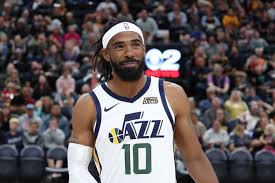 Donovan mitchell, on mike conley's exclusion from the asg: Utah Jazz Fans May Have To Wait Longer For Mike Conley S On Court Debut Slc Dunk