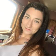 Mallory Barr's Instagram, Twitter & Facebook