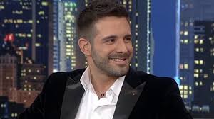 Ο σάκης κατσούλης, η μαριαλένα ρουμελιώτη και ο γιώργος λιβάνης έχουν βρεθεί στο επίκεντρο του σχολιασμού ριάλιτι και ο τραγουδιστής αναφέρθηκε «ο σάκης και η μαριαλένα είναι φιλαράκια. O Giwrgos Libanhs Mila Anoixta Gia Th Sxesh Toy Me Th Marialena Roymeliwth Celebrities Eidhseis Yupiii Gr