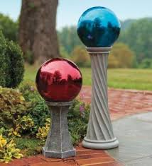 How to make gazing balls for your garden gazing balls look amazing in the garden. Using Gazing Balls As Garden Decorations Lovetoknow