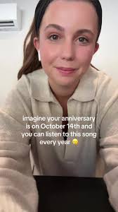 #14thofoctober #october #october14 #fall #anniversary #couple #couplegoals  #love #countrymusic #countrylife #thomasrhett