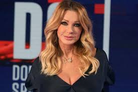 We did not find results for: Paola Ferrari Tv Presenter Paola Ferrari Flashes Private Part On Live Tv Paolo Ferrari Is An Award Winning Interior Designer Known For Commercial Restaurant Bar And Contemporary Furniture Design