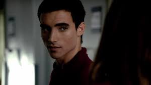 Watch The Vampire Diaries Season 6 Online