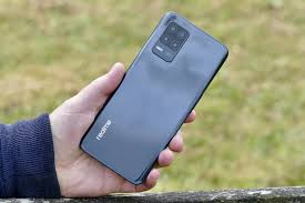 The phone weighs about 185g giving it a light feel and an easy. I9k5ldcpjhaivm