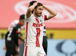 Germany coach joachim löw has paid tribute to jonas hector after the cologne left back's retirement from the national team for personal reasons. Immer Diese Scheissfragen Jonas Hector Mit Verbalattacke Gegen Tv Reporter Video