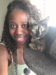 Angela Palmes's Instagram, Twitter & Facebook