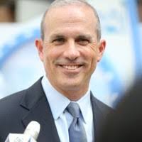 Brad Horowitz's Instagram, Twitter & Facebook