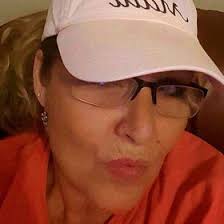 Edie Davis (ediedavis)