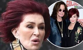 Sharon osbourne was born on october 09, 1952 in london, england. Sharon Osbourne Shows Off Results Of Her Fourth Face Lift Daily Mail Online
