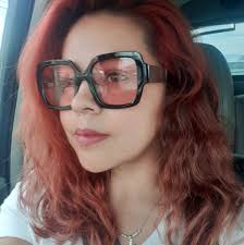 Foto de María Carolina Rascón Ochoa, quien fue en su tiempo la mujer más  alta del mundo con 2 metros con 38 centímetros de estatura, Nacida en 1916  en Uruachi y sepultada