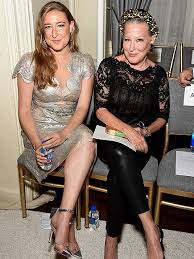 Bette milder love tko (сериал sex and the city). Bette Midler And Look Alike Daughter At Nyfw 2015 Photo People Com