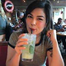 Demi Ramirez (demzzz_1)