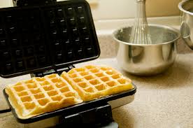Lightly spray a cookie sheet with cooking spray. Trisha Yearwood S Bacon Waffles Recipe Is The Recipe You Need