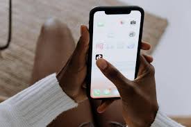 Ayweu recrute un TikTok Content Creator