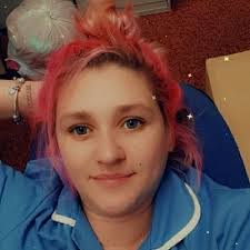 Athena Palmer's Instagram, Twitter & Facebook