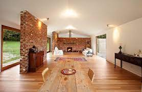 Brick veneer traps the window frame making removal more complicated and expensive than if it were properly installed. Reverse Brick Veneer