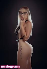 Miss.Blondiie7  Miss.Blondiiex  miss.blondiiexx Гола изтичане OnlyFans  снимка 3 - Nudogram v2.1