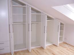 Bildergebnis Fur Dachschrage Schlafzimmer Doris Spiteri Amenagement Combles Chambre Dressing Sous Combles Amenagement Dressing