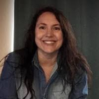 Lindsey Jewett's Instagram, Twitter & Facebook