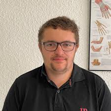 Romain Roux Rebouteux Magnétiseur