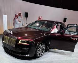 striveme شعار روز رايز وتاريخه واهم المعلومات عنه