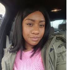 Andrea Sawyers's Instagram, Twitter & Facebook