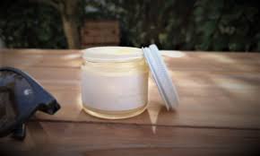 Recette De Creme Solaire Naturelle Fabriquez Votre Ecran Total Vous Meme En 2020 Creme Solaire Naturelle Creme Solaire Creme Solaire Maison