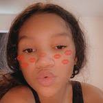 Desirae Boyce's Instagram, Twitter & Facebook