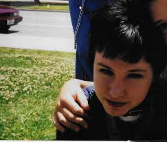 Kate Libby haircut for life : r/Xennials