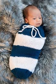 Mar 22, 2016 · often many store bought swaddle blankets are never quite big enough to get a good swaddle, by making your own you can make one large enough for baby to grow and still wrap them up tight. 1 682 Knit Wrap Photos Free Royalty Free Stock Photos From Dreamstime