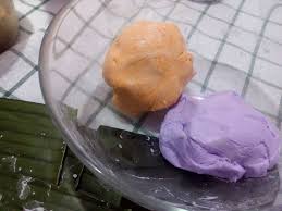 Baru teringat ttg permintaan kawan kita tu. Surayamsyed Kuih Puteri Dua Sebilik