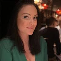 Eileen Beyer's Instagram, Twitter & Facebook