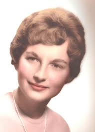 Linda Macy's Instagram, Twitter & Facebook