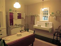 hoard museum 1920's kitchen bungalow pros