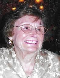 Linda Capozzi's Instagram, Twitter & Facebook