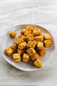Serve the air fryed tofu immediately with vegan mayonnaise or aioli or with a salad. Air Fryer Tofu Fried In 15 Minutes