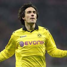 He came through the bayern munich youth academy before joining borussia dortmund on loan in january 2008 and officially signing for dortmund in february 2009 for €4 million. Hummels Keine Ruckkehr Zum Fc Bayern