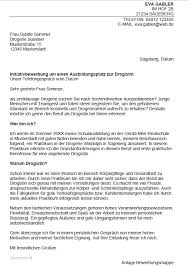 Datum bewerbung als kosmetikerin kosmetiker sehr geehrte frau liederglanz ihrem aushang entsprechend bewerbe ich mich bei ihnen als kosmetikerin. Download Musterbewerbung Als Drogist In Sofort Download